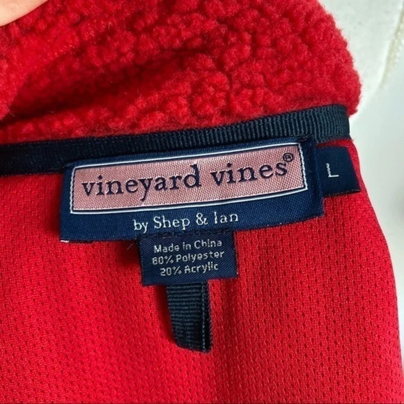 Vineyard Vines • Red Sherpa Quilted Side Vest - Picture 6 of 6